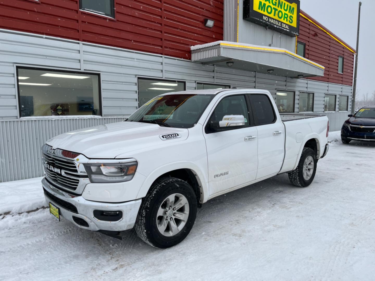 2020 WHITE /black leather RAM 1500 LARAMIE (1C6SRFDT5LN) with an 5.7L engine, Automatic transmission, located at 1960 Industrial Drive, Wasilla, 99654, (907) 274-2277, 61.573475, -149.400146 - Photo#0